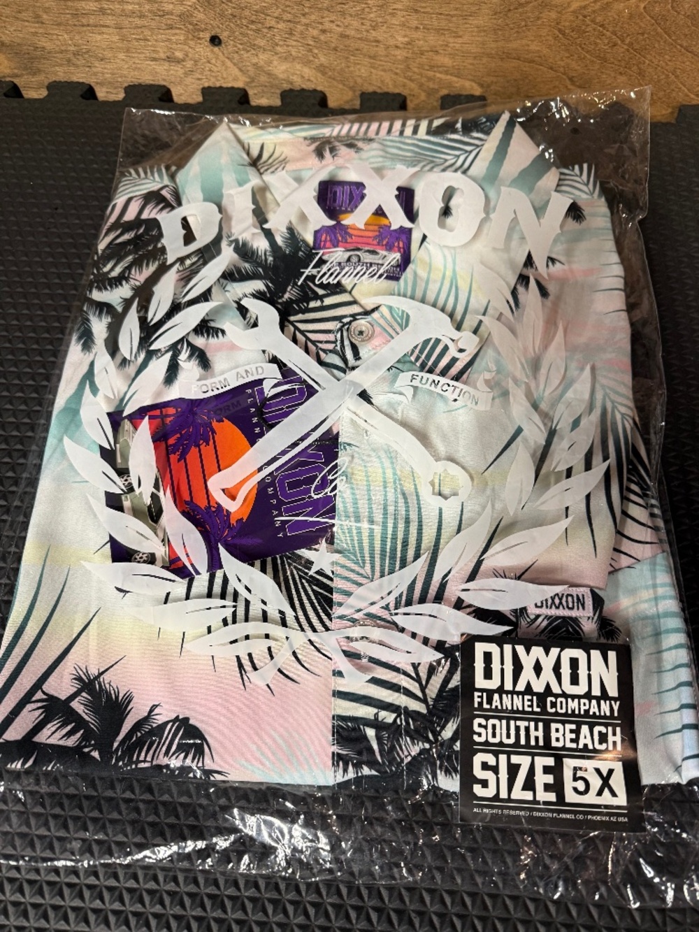 Dixxon Flannel Co. South Beach Button-Up Shirt Mens 5XL NWT